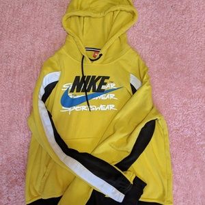 Nike/ striped yellow hoodie